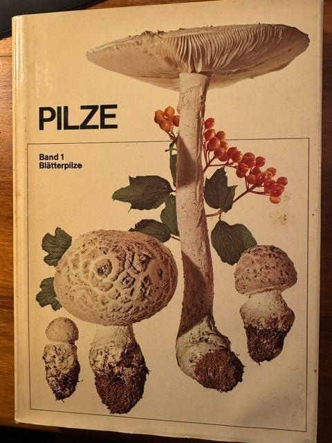 Libri: Buch über Pilze - 2 Bände – Usato da Osterfingen venduto da ducdecarignan