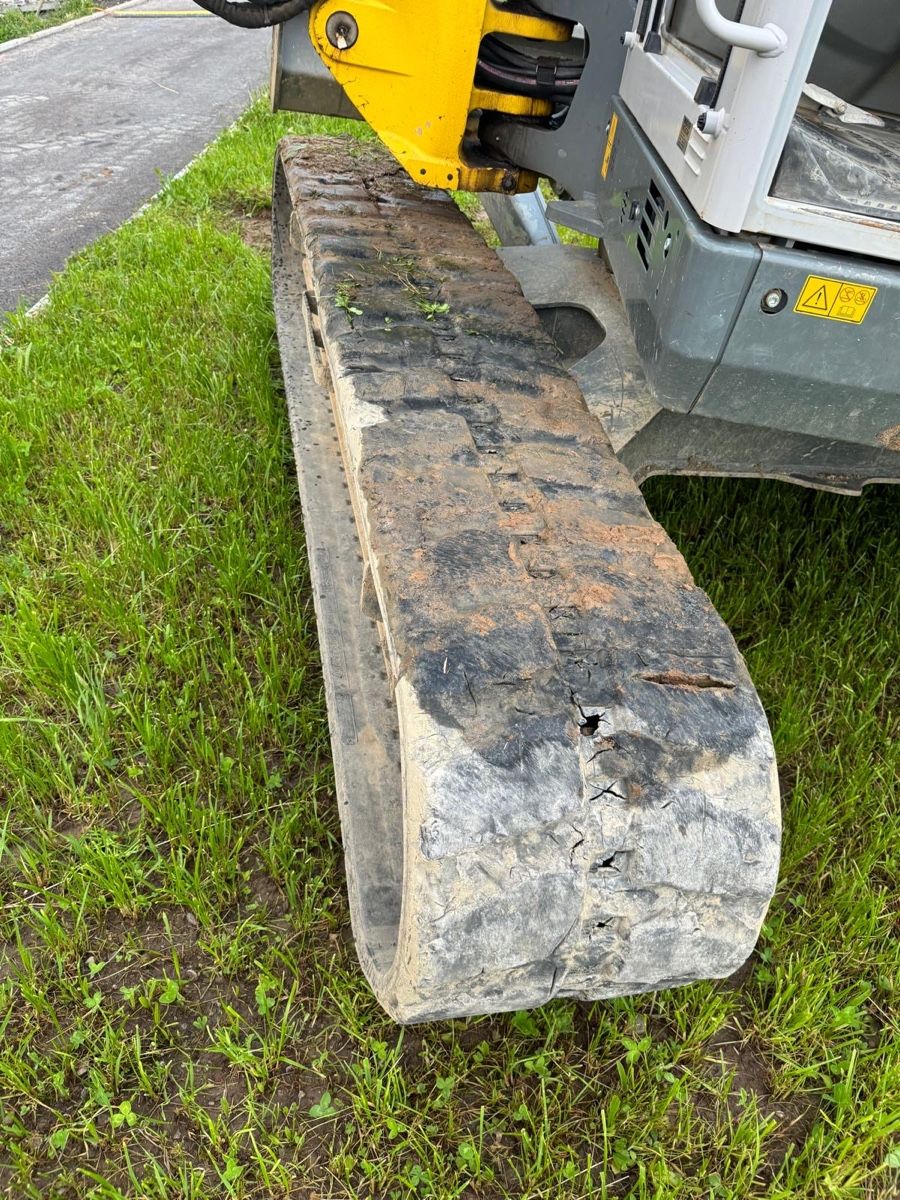 Wacker Neuson Escavatori: Gummikette Gummiraupe Wacker Neuson – Usato da Schüpfheim venduto da MZ_86