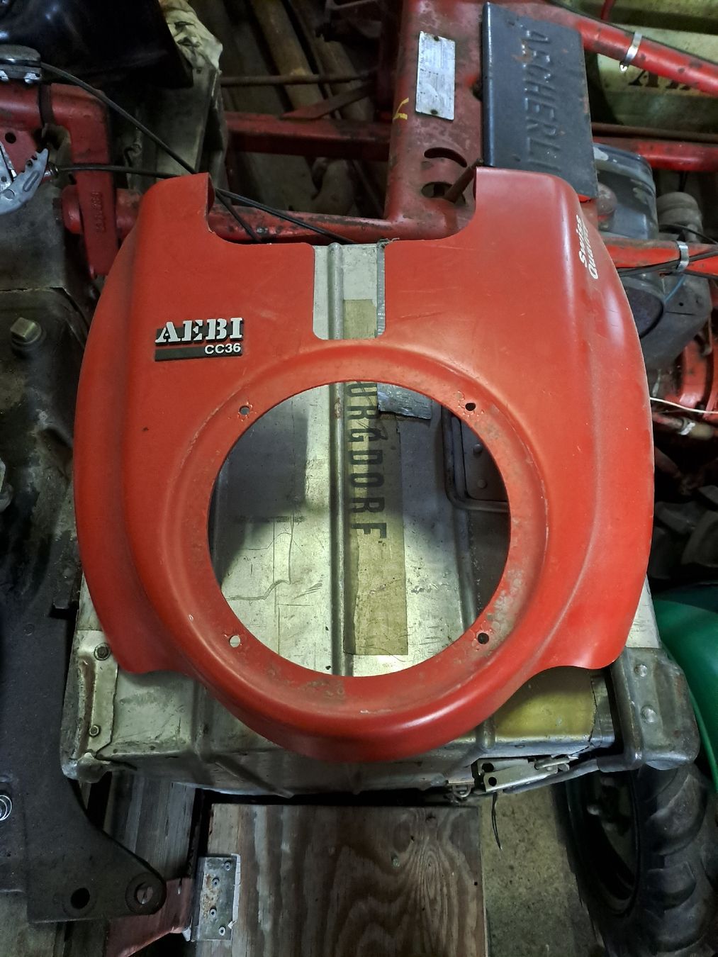 Aebi Altro per industria metallurgica: Verdeck zu Aebi CC36 – Usato da Riedtwil venduto da Scania94D- 2
