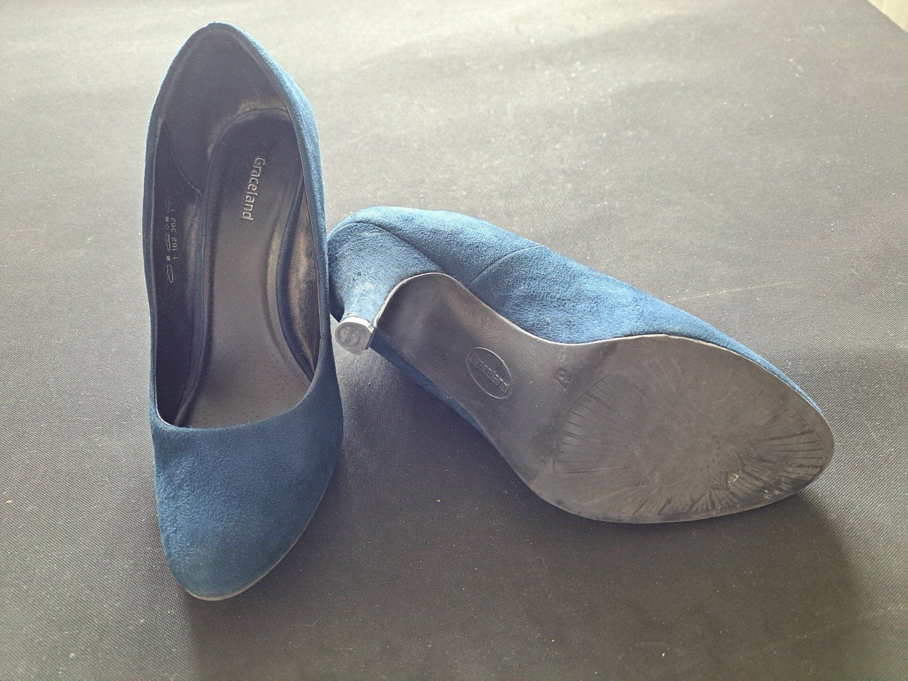 Scarpe da donna: Escarpins bleu roi, daim, 37 – Usato da Courrendlin venduto da Aheinza 1