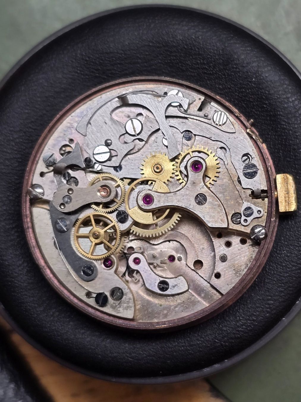 Orologi: Mouvement Chronographe vintage – Difettoso da Tramelan venduto da Nirdan 2