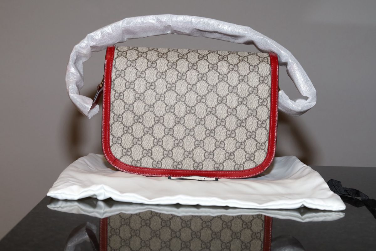 Gucci Borse da donna: Neu GUCCI SHOULDER BAG – Nuovo e nell'imballaggio originale da Buchrain venduto da np1_nb6m 4