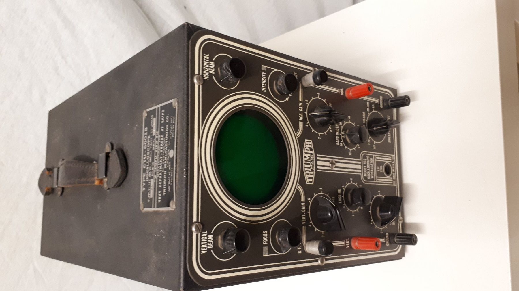 Misurare: Oszilloskop Modell 830 der US - NAVY 1943 – Difettoso da Madiswil venduto da 20gls 6