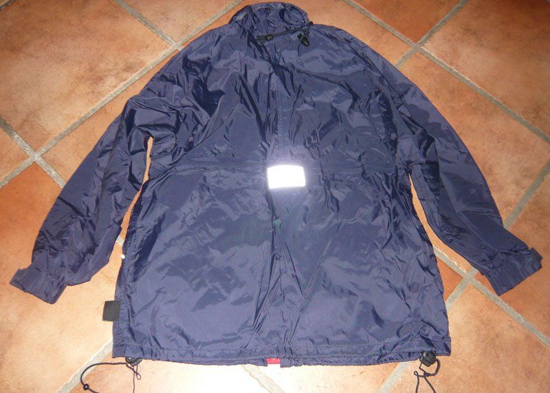 Jacken: Jacke / Regenjacke Gr 128 – Gebraucht aus Ruggell von Dolce9 1