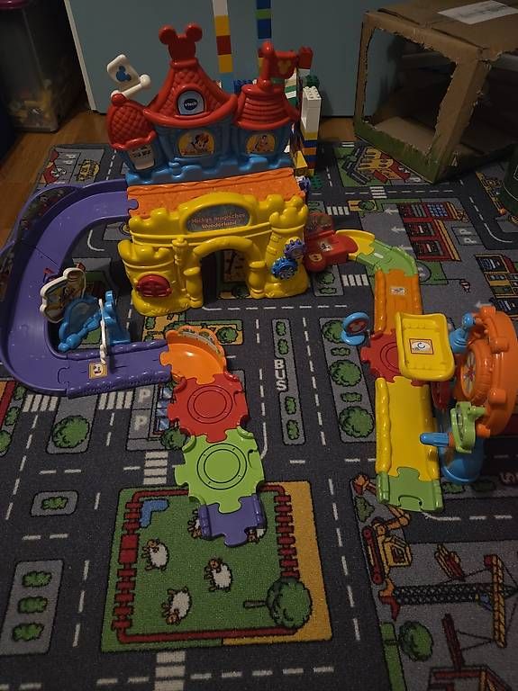 Jouets: Tut Tut Flitzer – D'occasion à Muhen par jasmiin91 4