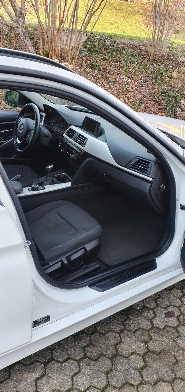BMW Autos: bmw 318xdrive – Gebraucht aus Niederdorf von sadat02 2