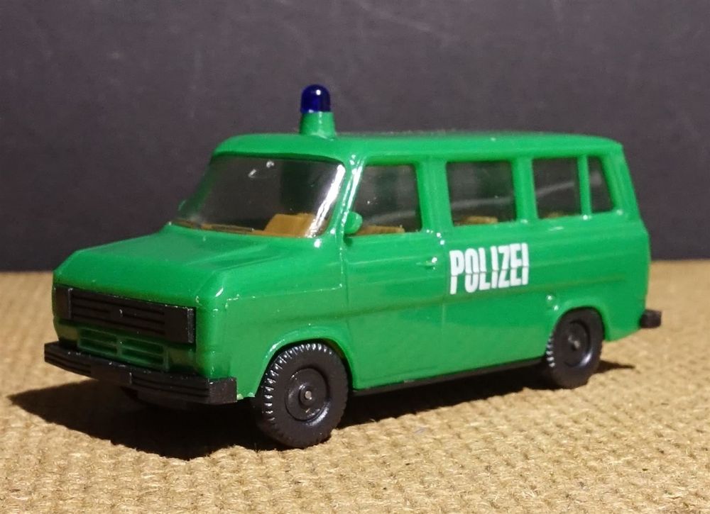 Ford Transit Polizei Herpa 1:87 #11405 | Kaufen auf Ricardo