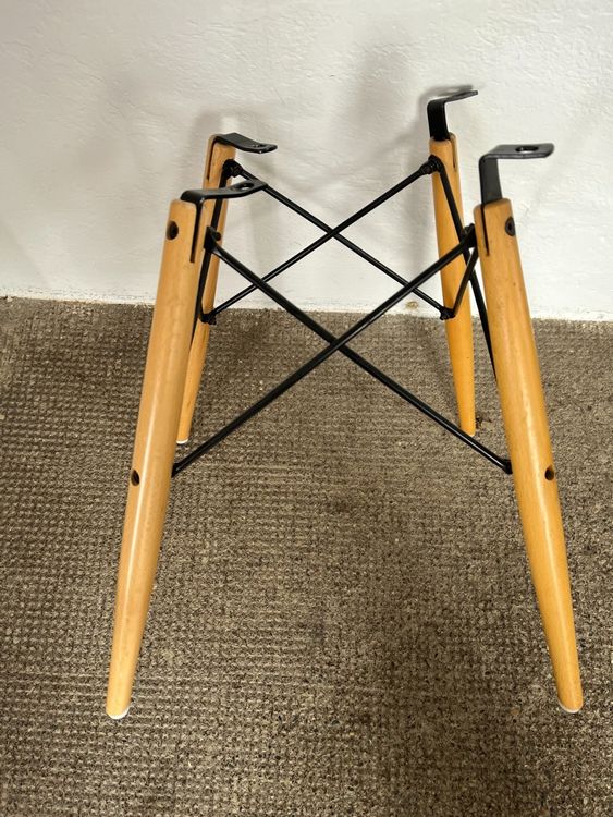 Dowel Base für Eames Chair | Kaufen auf Ricardo