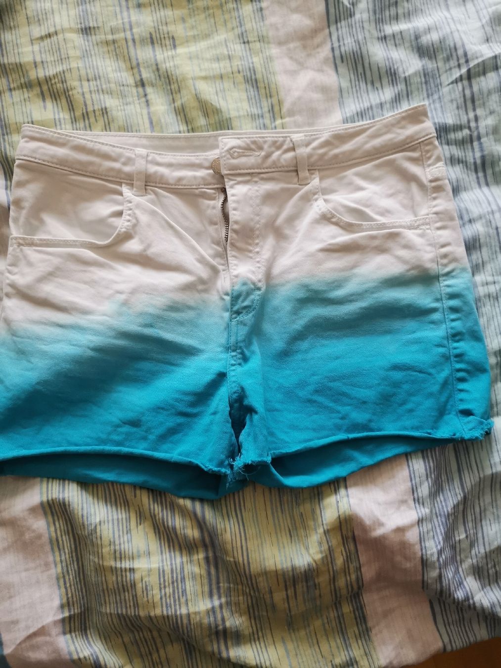 Lotti & Set di vestiti: Mädchen Shorts Gr.170/176 – Usato da Aadorf venduto da JFPS 3