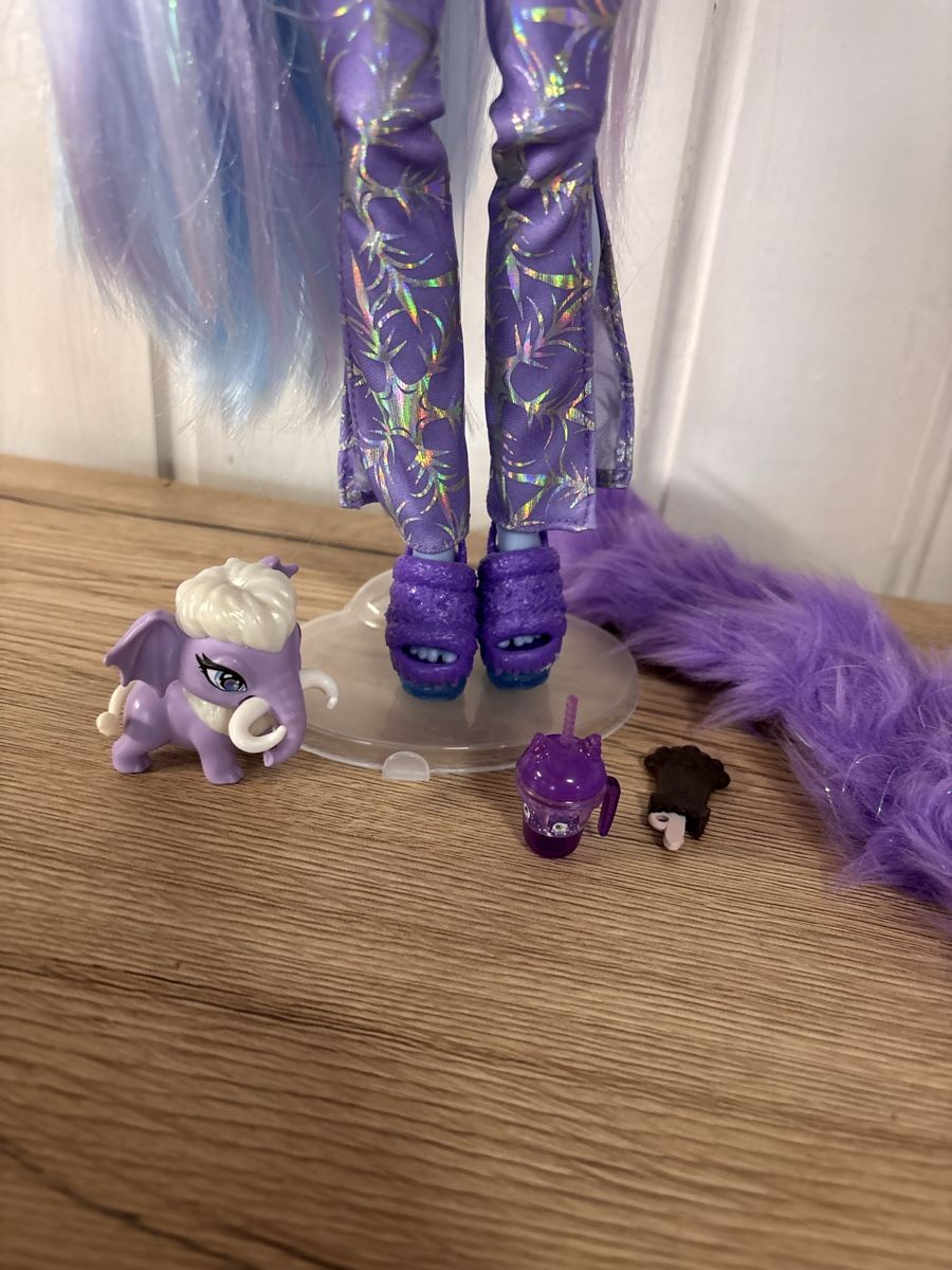 Poupées: Monster high Abbey Bominable  – Neuf (Voir description) à Vuippens par Tryce1802 2