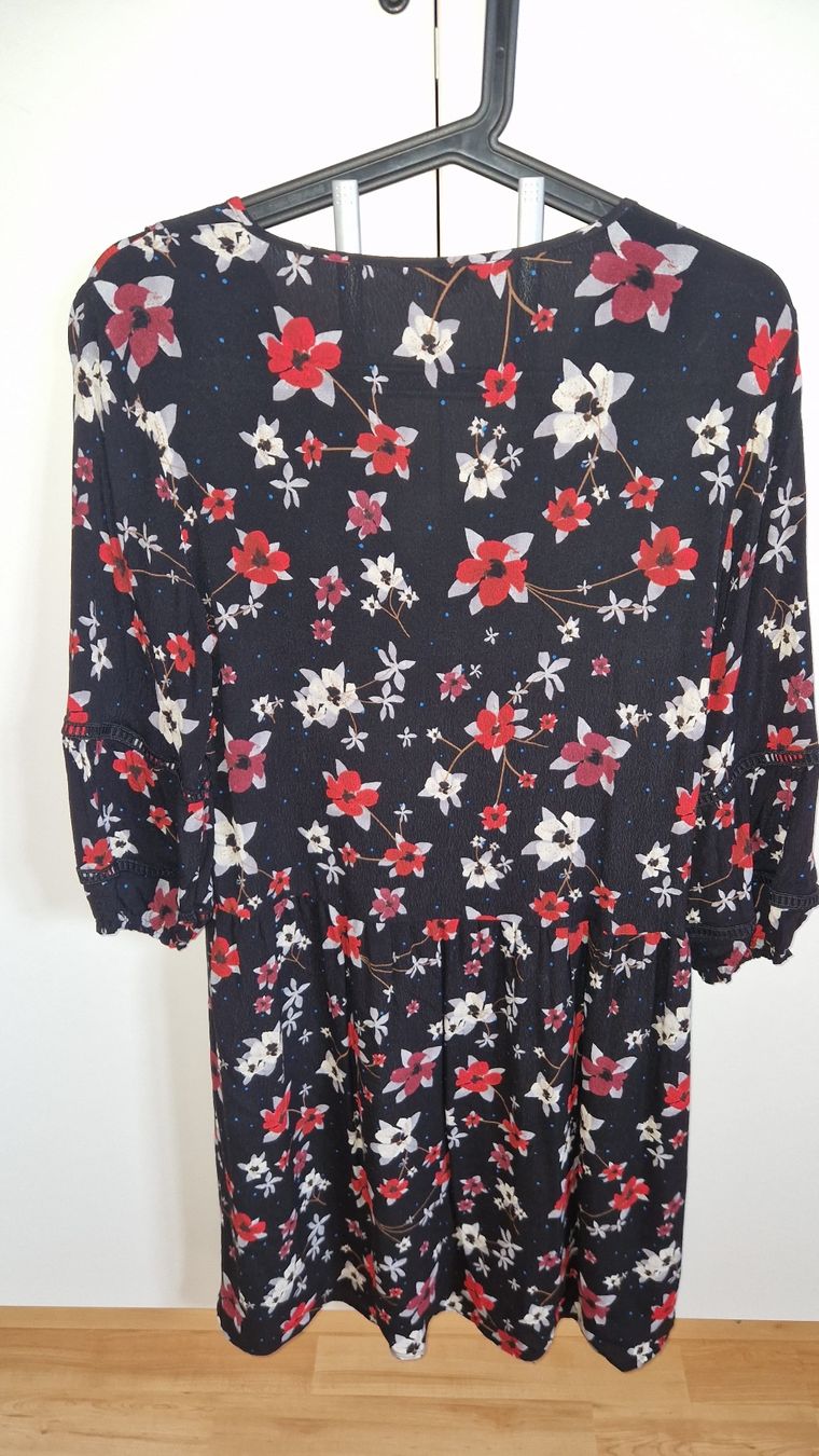 Kleider: Magnifique Robe Yaya – Gebraucht aus Bercher von Dusudouest 3