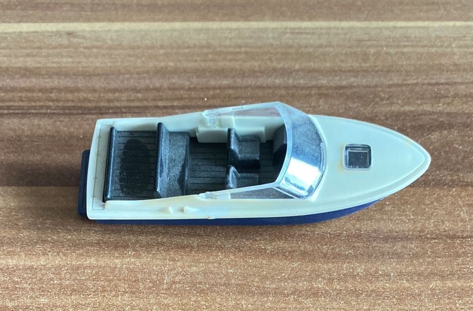 Siku Spielzeuge: Siku Boot – Gebraucht aus Wagenhausen von Svema