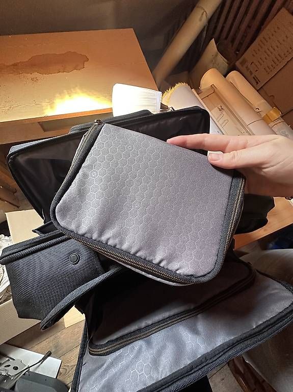 Valigie: Samsonite Carry-on Koffer – Usato da Zürich venduto da Clara.Trixi 3