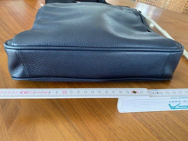 Bally Borse: Bally, Umhängetasche, Leder, grau – Usato da Münchenbuchsee venduto da Michael_Buchsi 2