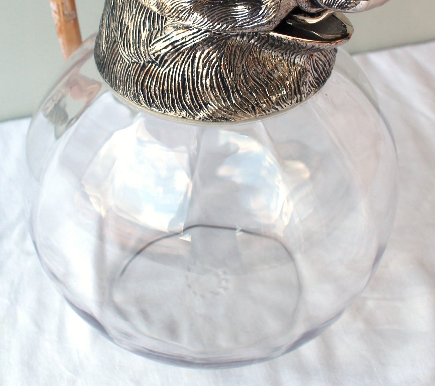 Caraffe: Grosse Valenti Spain Glas Karaffe Wildschweinkopf versilbert – Usato da Zürich venduto da Auctionata 6
