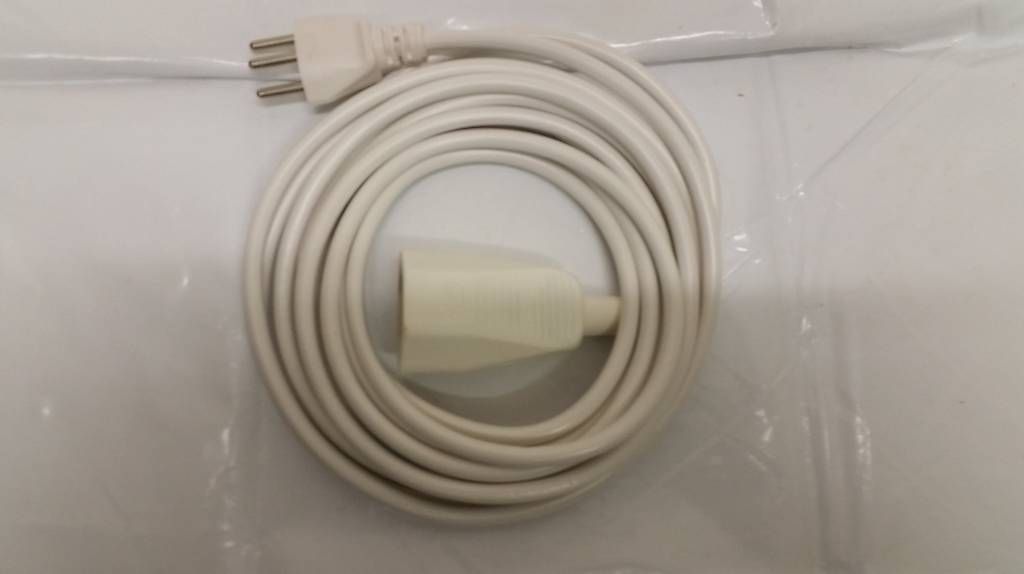 Kabel: Stromkabel – Gebraucht aus Basel von del_rjb8 4