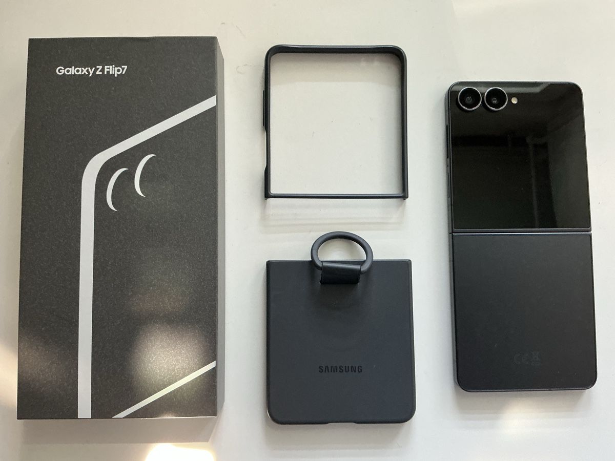 Samsung Telefoni cellulari / Smartphones: Samsung Galaxy Z Flip7 512GB – Usato da Stäfa venduto da RicTrade77 1