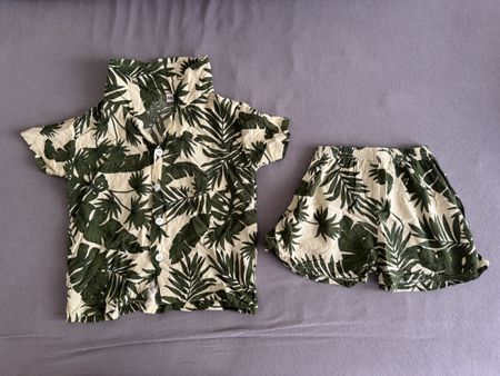 Verkaufe Kinder Hemd und Hose in Hawaii Style