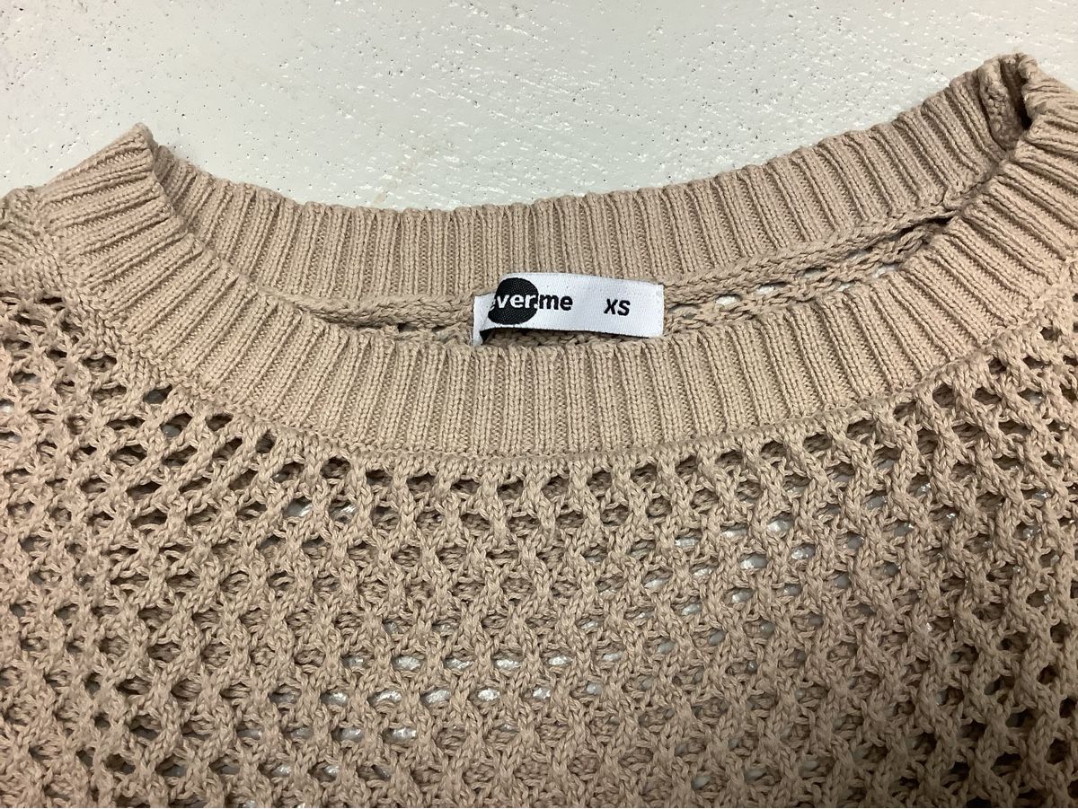 Pullover & Sweatshirts: Pullover, beige, Grösse XS, Lochmuster – Gebraucht aus Waltenschwil von MeKo8 1