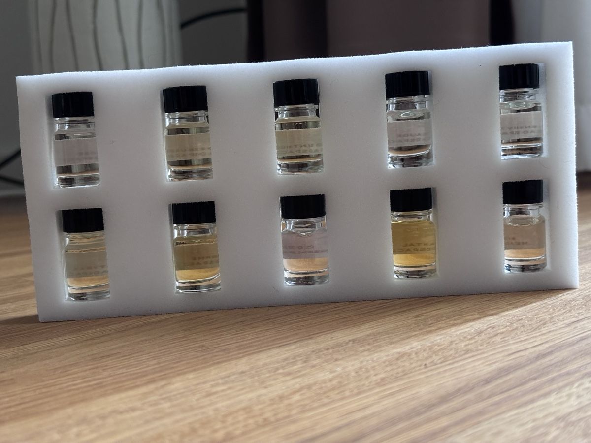 Profumi & Eau de Toilette: Headspace Parfüm Set Proben 10x 2.5ml  – Usato da Zürich venduto da Thetimtam 2