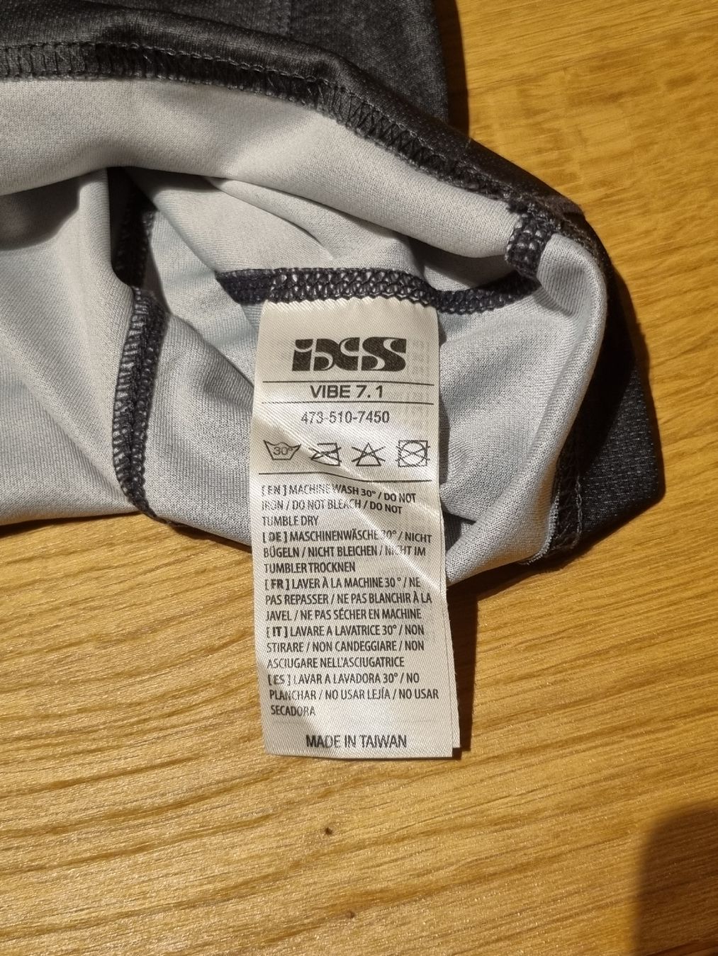T-Shirts: DaKine und IXS MTB Shirts – Gebraucht aus Bellikon von Jake-la-Motta 4