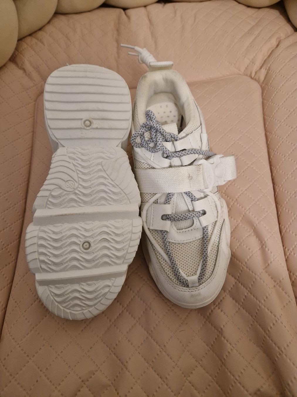 Damenschuhe: modernen Sneaker neu – Neu (gemäss Beschreibung) aus Dielsdorf von tyaga01 1
