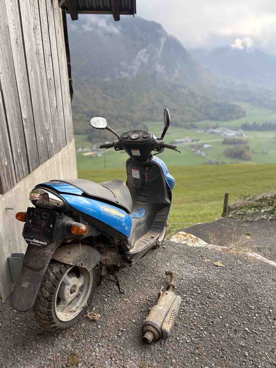 Suzuki Strasse: Suzuki Roller – Gebraucht aus Ennetmoos von Chrigu_1liberklapf 4