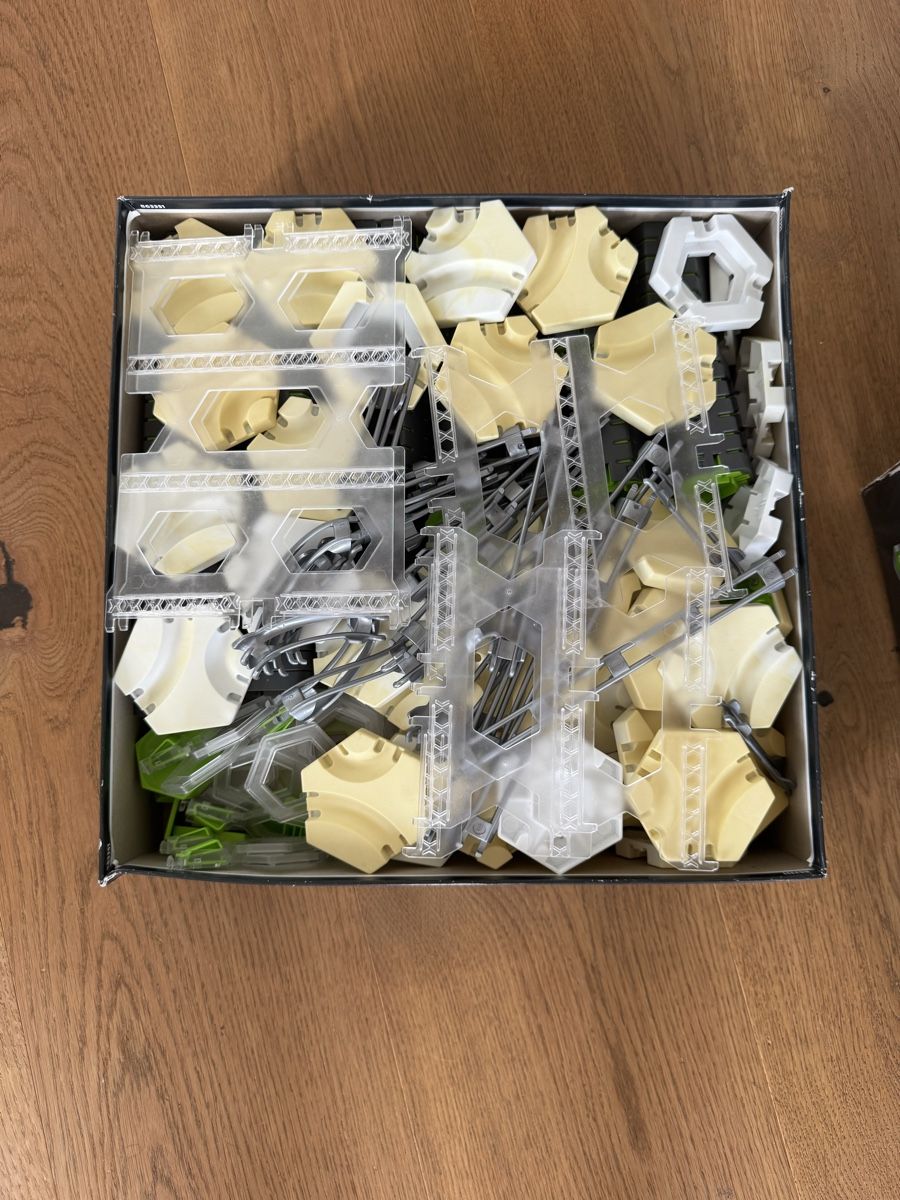 Ravensburger Giocattoli: GraviTrax PRO Starter-Set Vertical – Usato da Horgen venduto da simonell75 1