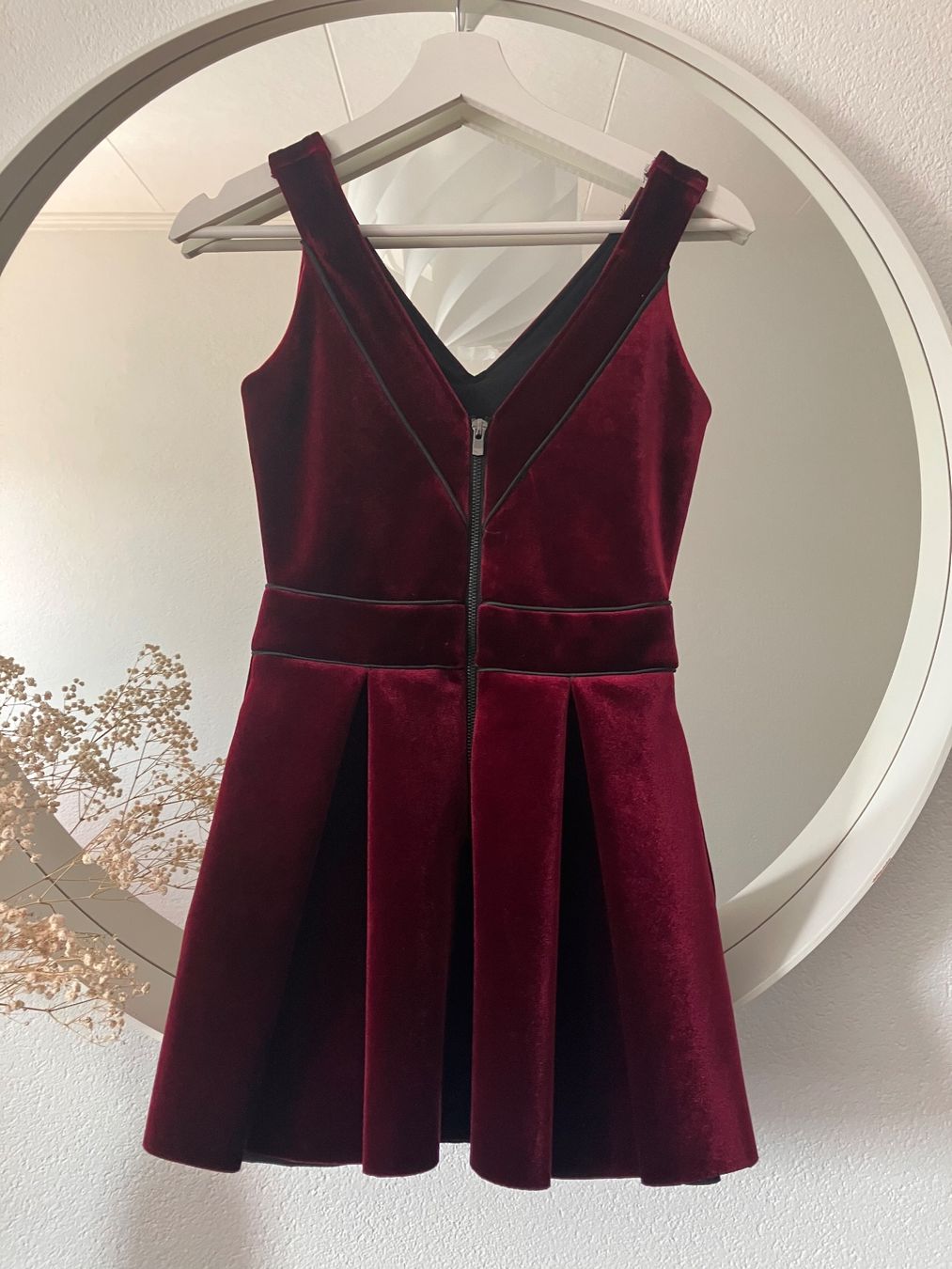 Maje Kleider: Robe maje taille 1 (XS) – Gebraucht aus Niederwangen BE von audreychkaya 1