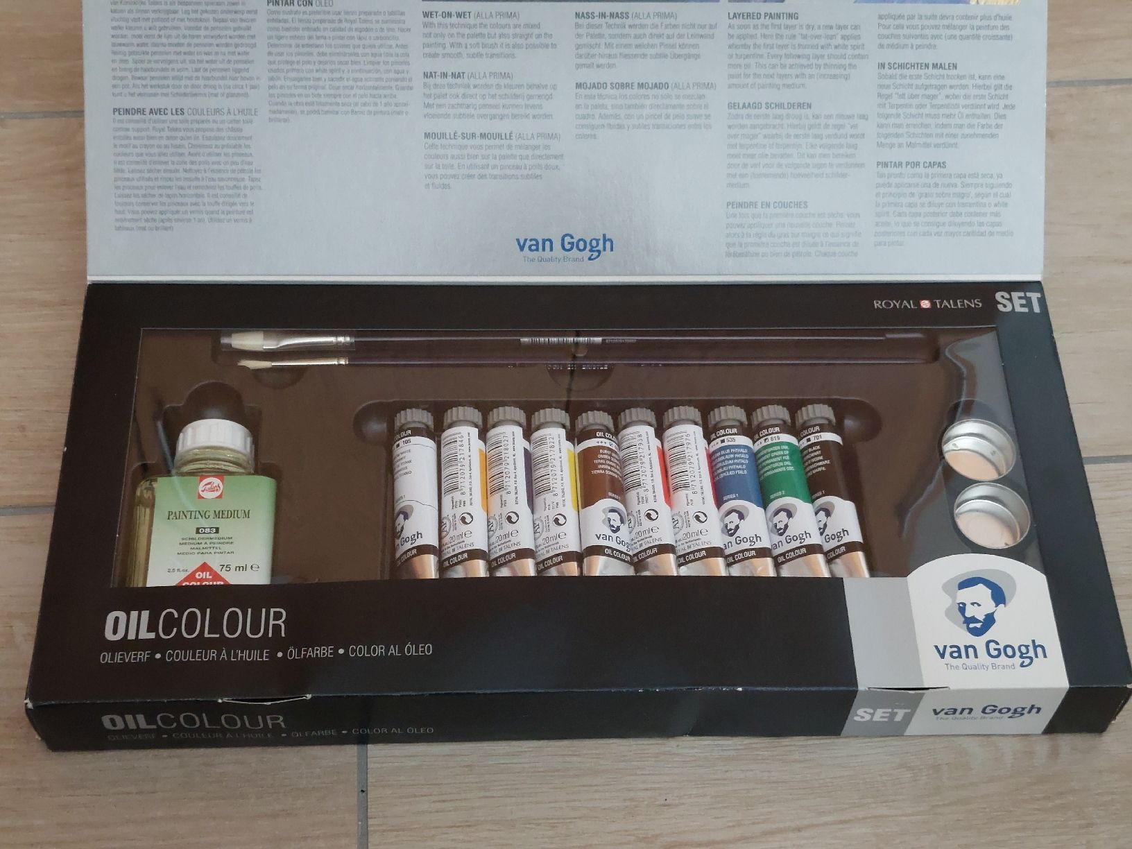 Colori: Van Gogh oil Colour,  Ölfarben  – Nuovo (secondo la descrizione) da Zetzwil venduto da lanst08 1