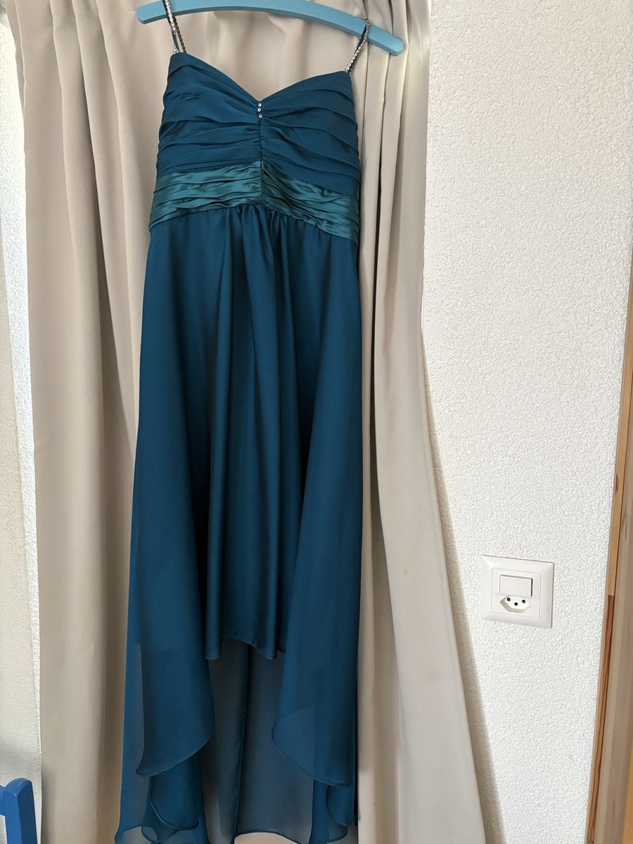 Vestiti: Abendkleid grün – Usato da Kriegstetten venduto da alexzda