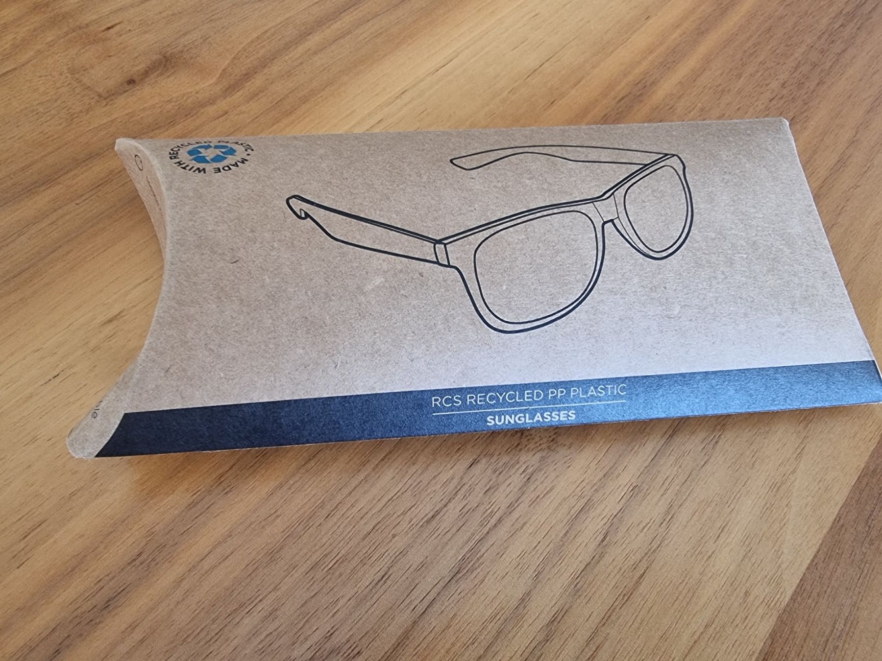 Occhiali & Lenti: Sonnenbrille (neu und ungetragen) – Nuovo e nell'imballaggio originale da Zumikon venduto da chv_w96q 3