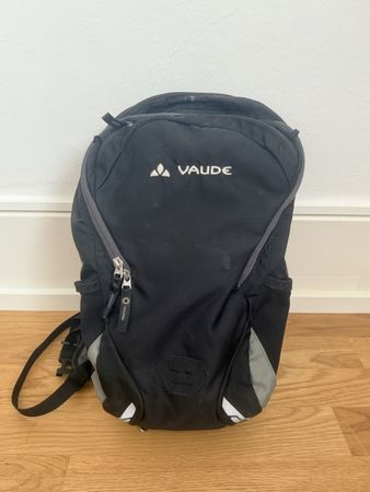 Vaude Rucksack schwarz gebraucht funktionsfähig