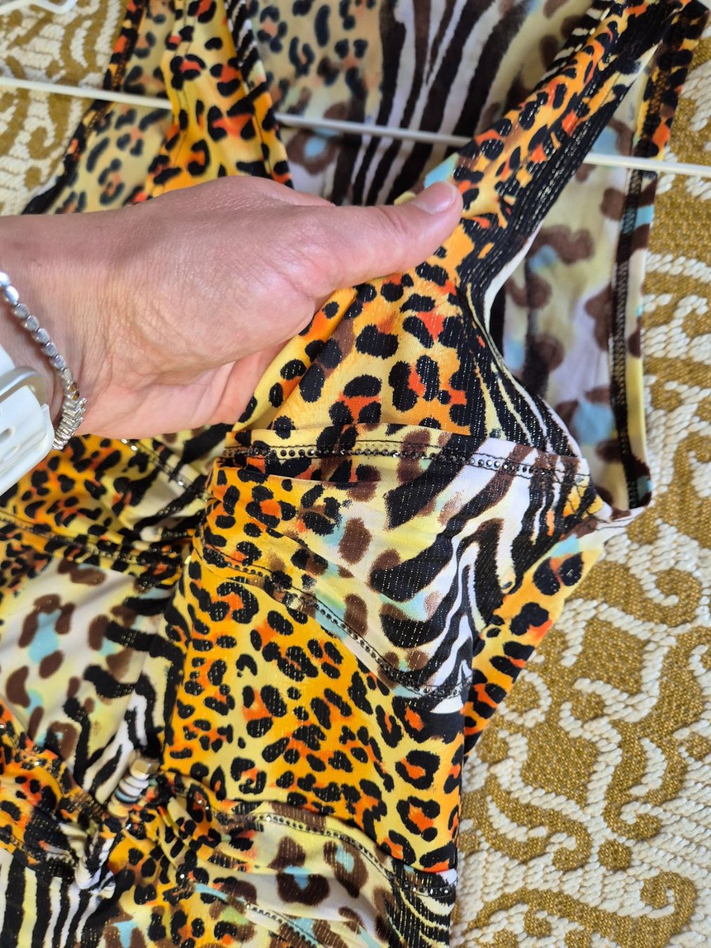 Top: Top mit Animal-Print – Usato da Leissigen venduto da ali_k9v8 3