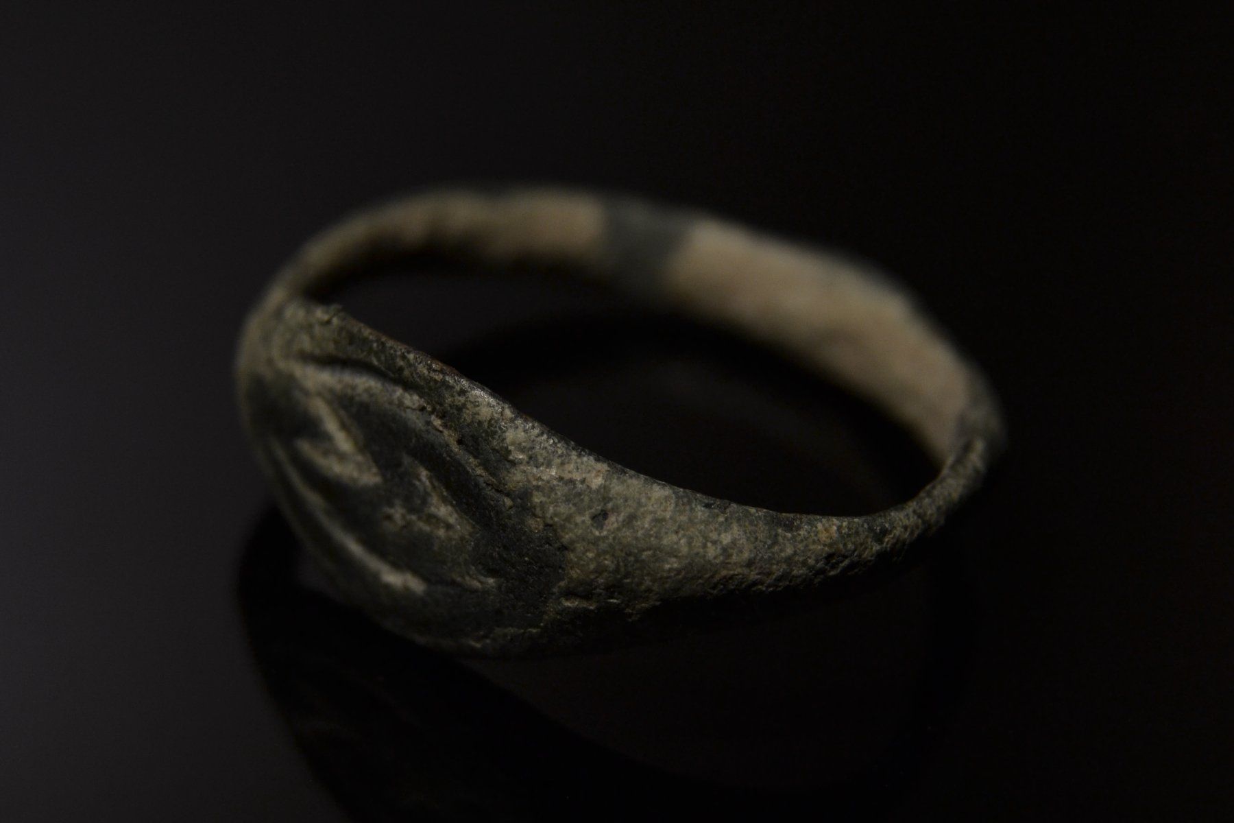 Ringe: Islamischer Fingerring, ca. 12.–15. Jh. – Gebraucht aus Winterthur von MountOlympus