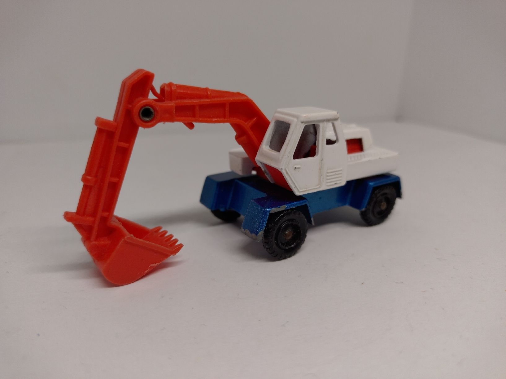 Corgi Toys Modellautos: Corgi, Digger – Gebraucht aus La Chaux-de-Fonds von Pierrot8404