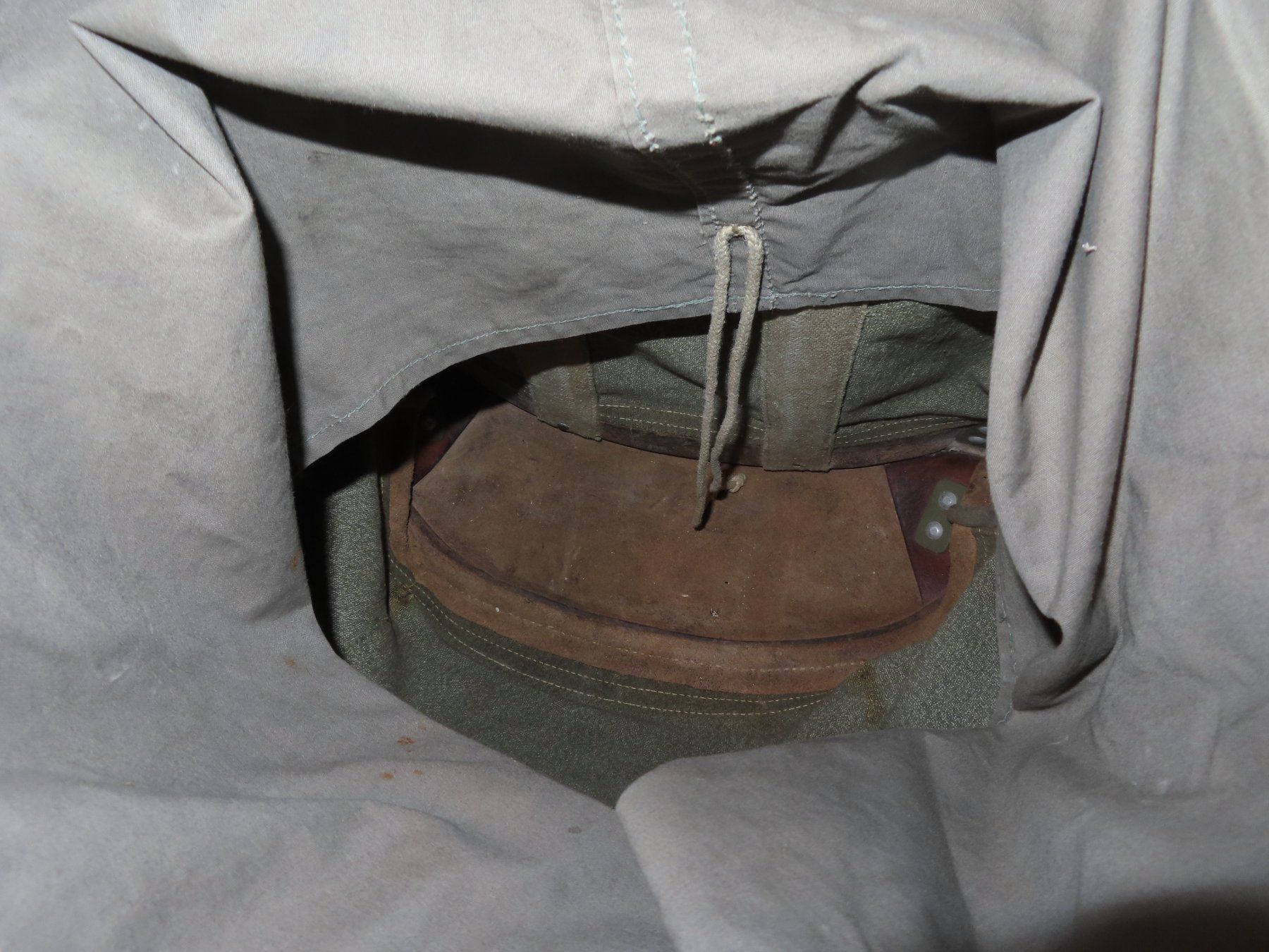 Schweizer Armee Armi bianche: rucksack gamelle feldflasche besteck – Usato da Grenchen venduto da sunflyer01 2