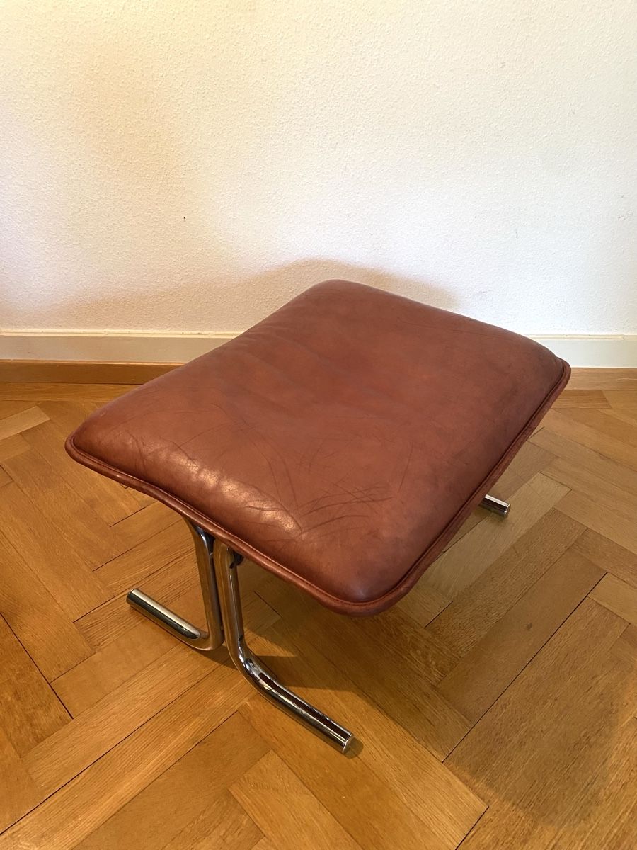 Hocker: Design Hocker Sessel Ottoman – Gebraucht aus Olten von sportwelt 1