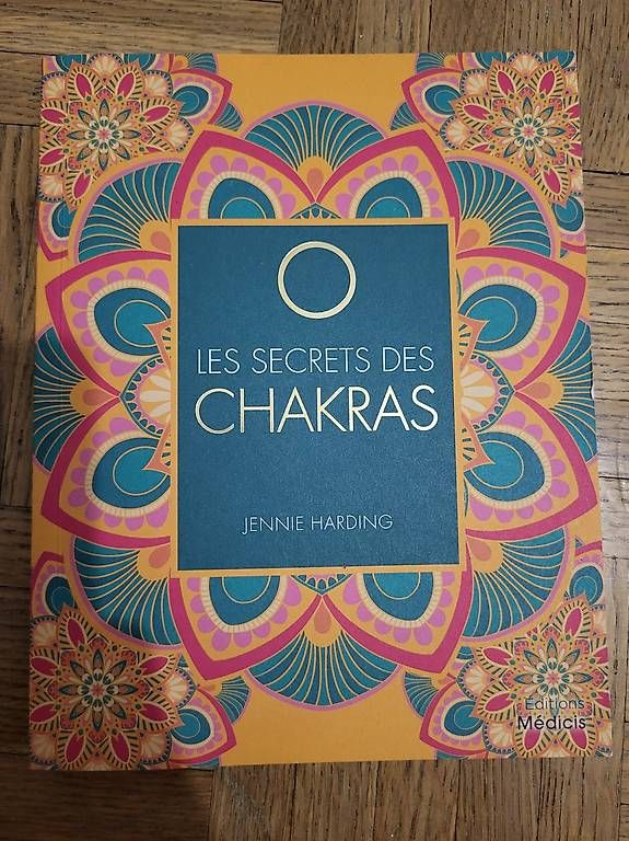 Libri: Les secrets des Chakras de Jennie Harding – Usato da Lausanne venduto da sar_yyb7