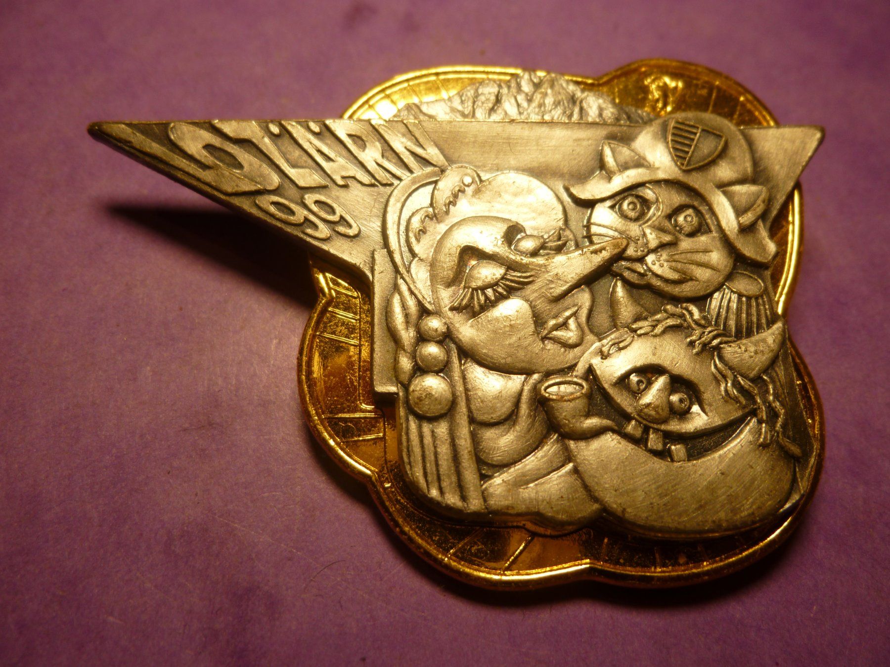 Placchette & Badge: LUZERN 1999 GOLD – Usato da Ried (Muotathal) venduto da Mandarin02