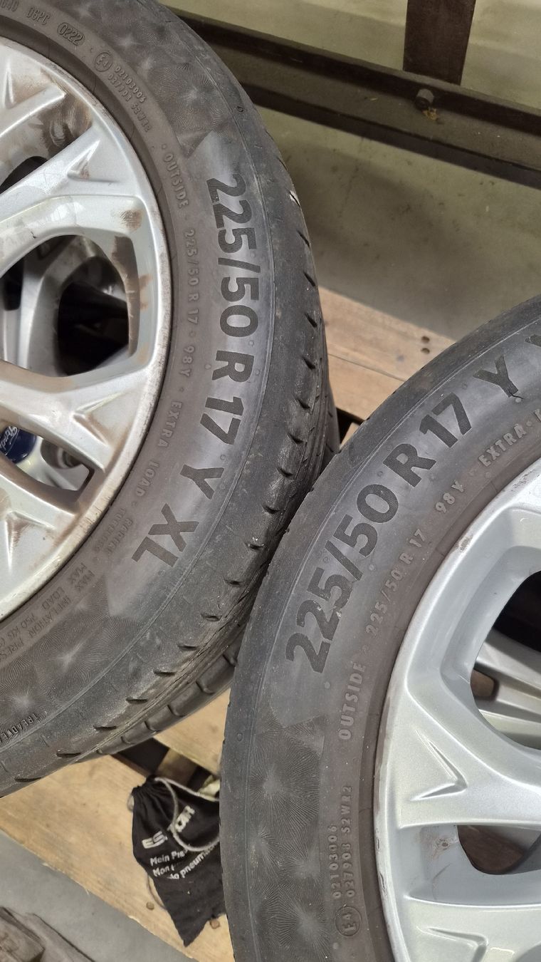 Pneumatici & Ruote complete: Ford Alufelgen und Reifen  – Usato da Wildegg venduto da scho_pla 1