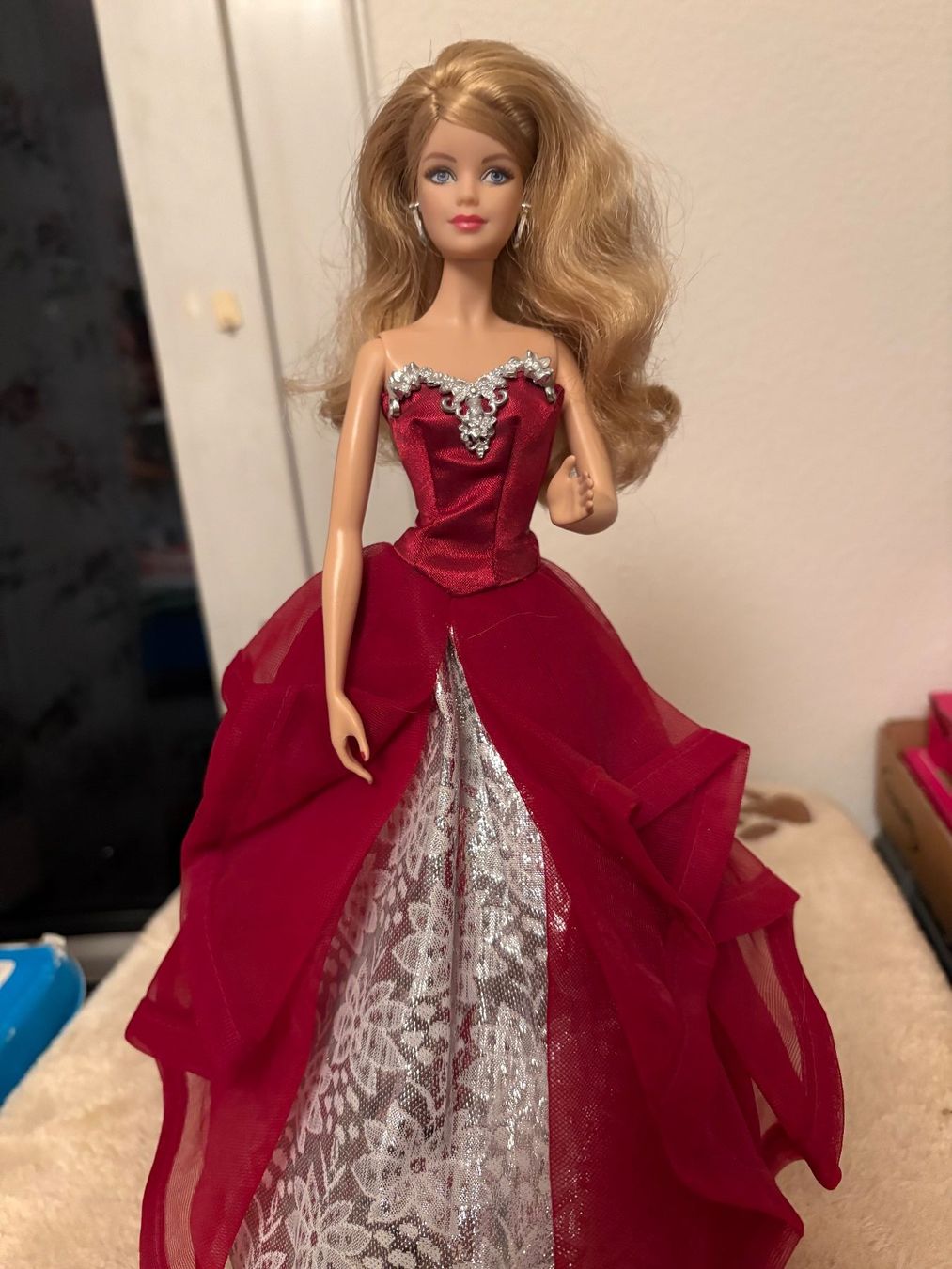 Bambole: Barbie, holiday 2015 Winterzauber – Nuovo (secondo la descrizione) da Zürich venduto da Sundaygirl