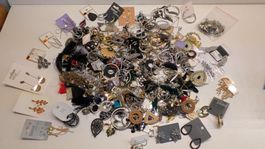 Modeschmuck, 2 Kilo Ohrringe, Ohrstecker