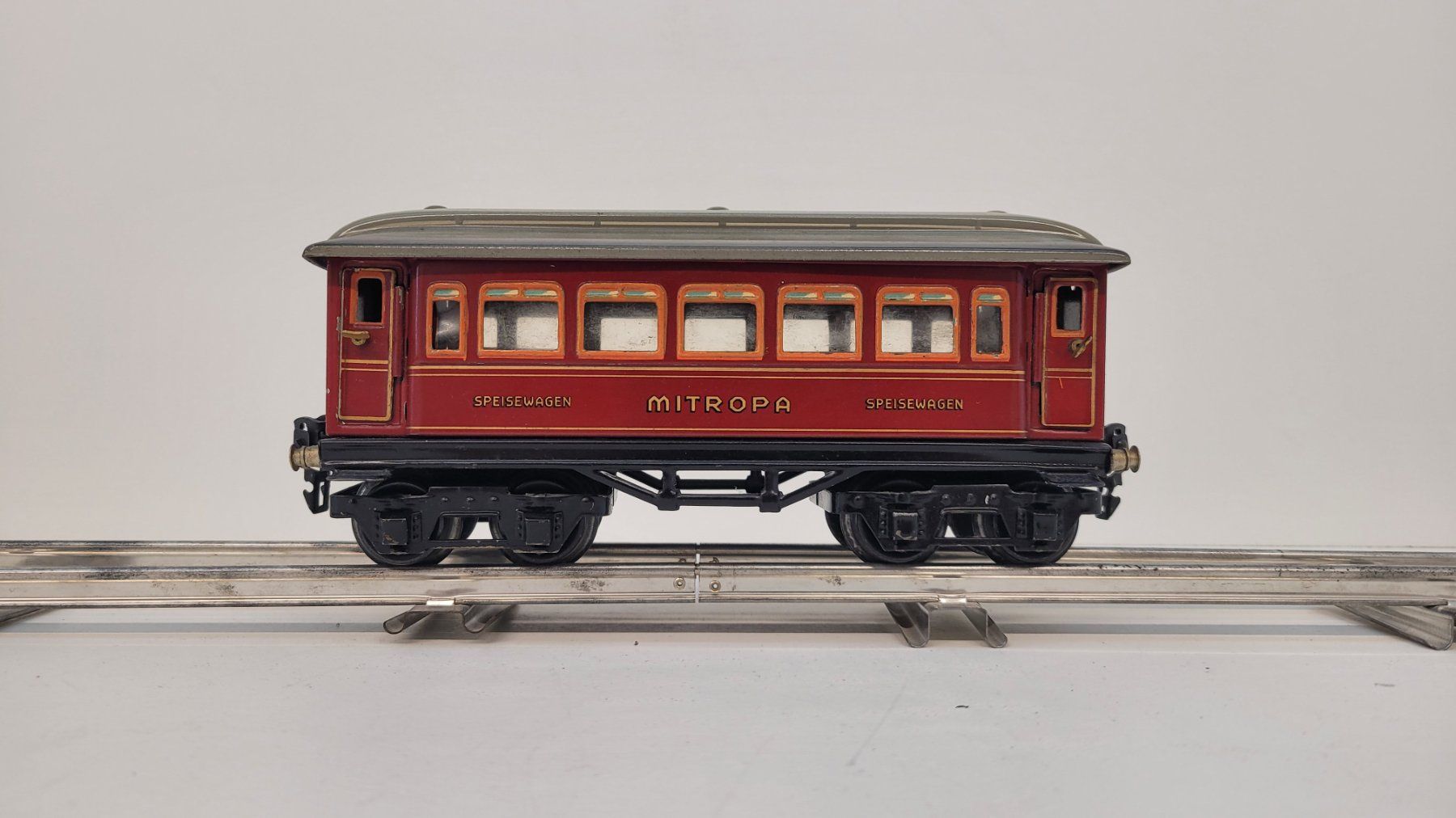 Märklin Modellini di ferrovie: Spur 0, Märklin Mitropa-Speisewagen – Usato da Büsserach venduto da ModellbahnDepot