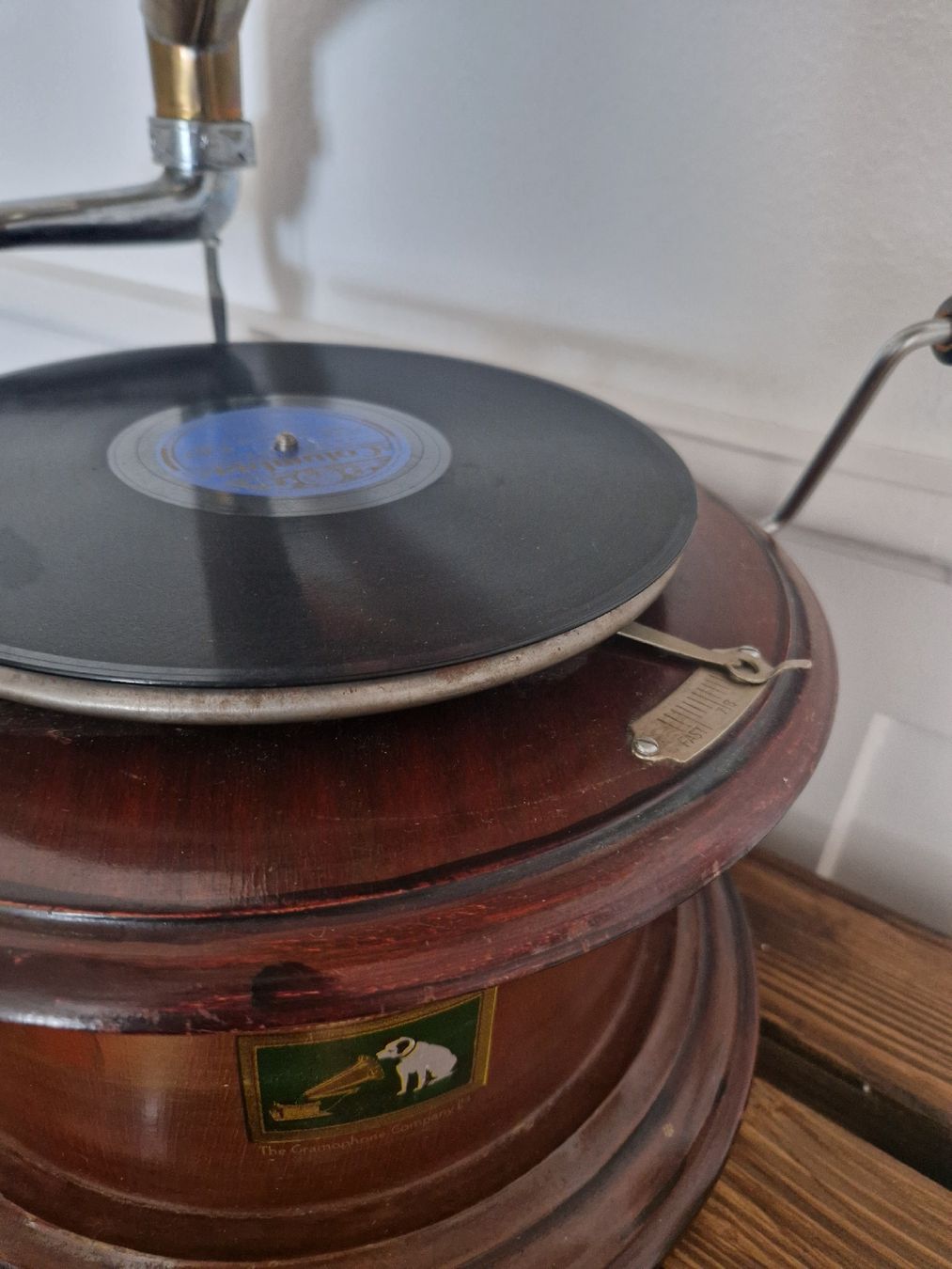Tourne-disques: Antikes Grammophon HMS – D'occasion à St. Gallen par Sayuri 5