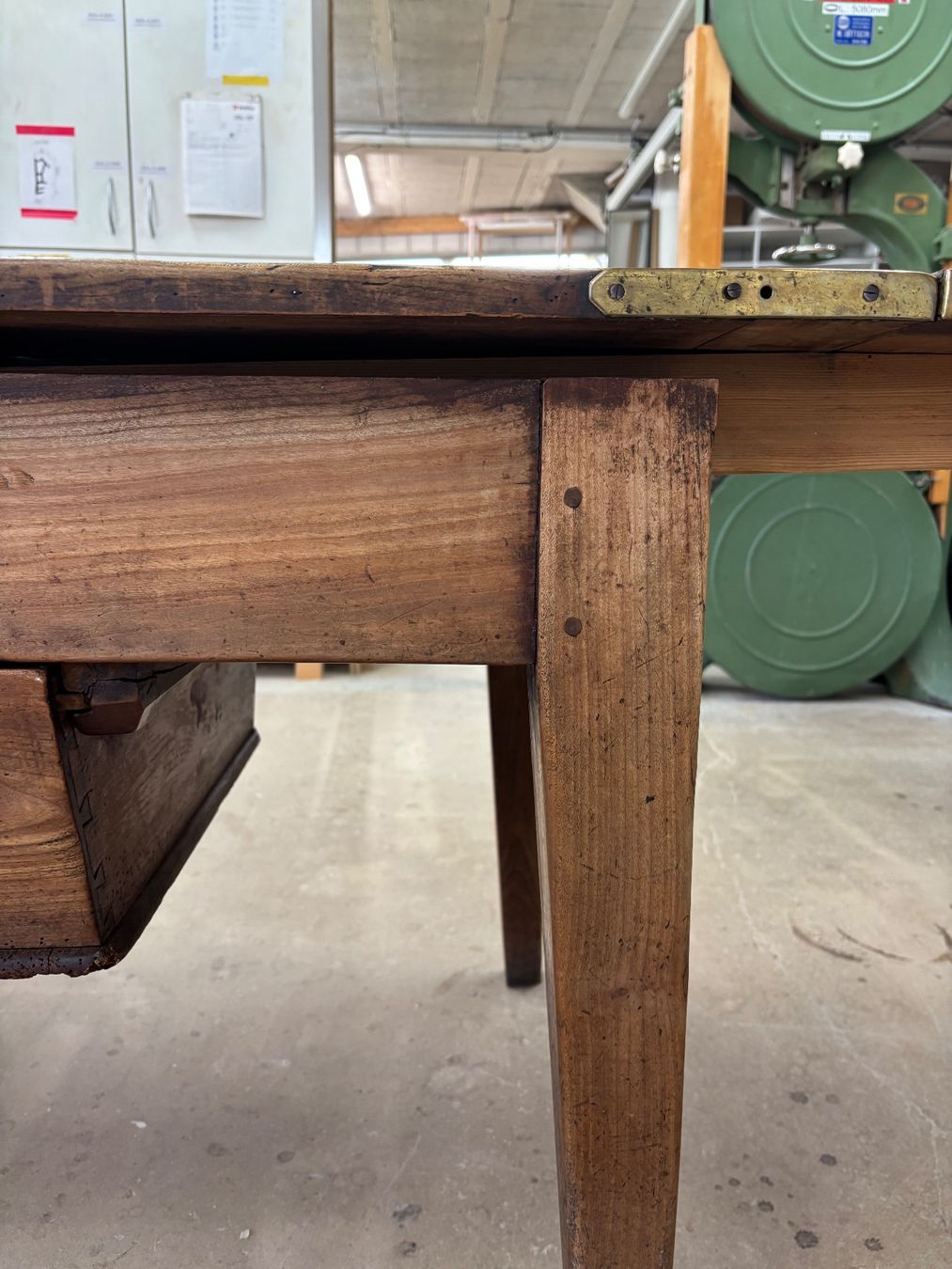 Tables: Bauerntisch antik, Kirschbaum – D'occasion à Münsingen par chr_vl6w 3