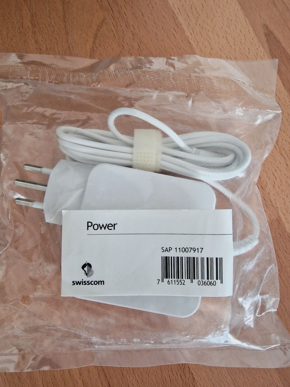 Cavi: SWISSCOM POWER   SAP 11007917 NEU – Nuovo e nell'imballaggio originale da Rüti ZH venduto da shanenya