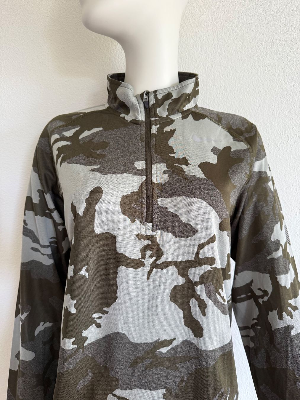 Nike Pulls & Sweat-shirts: Nike Pullover – Neuf (Voir description) à Winterthur par 19.19 3