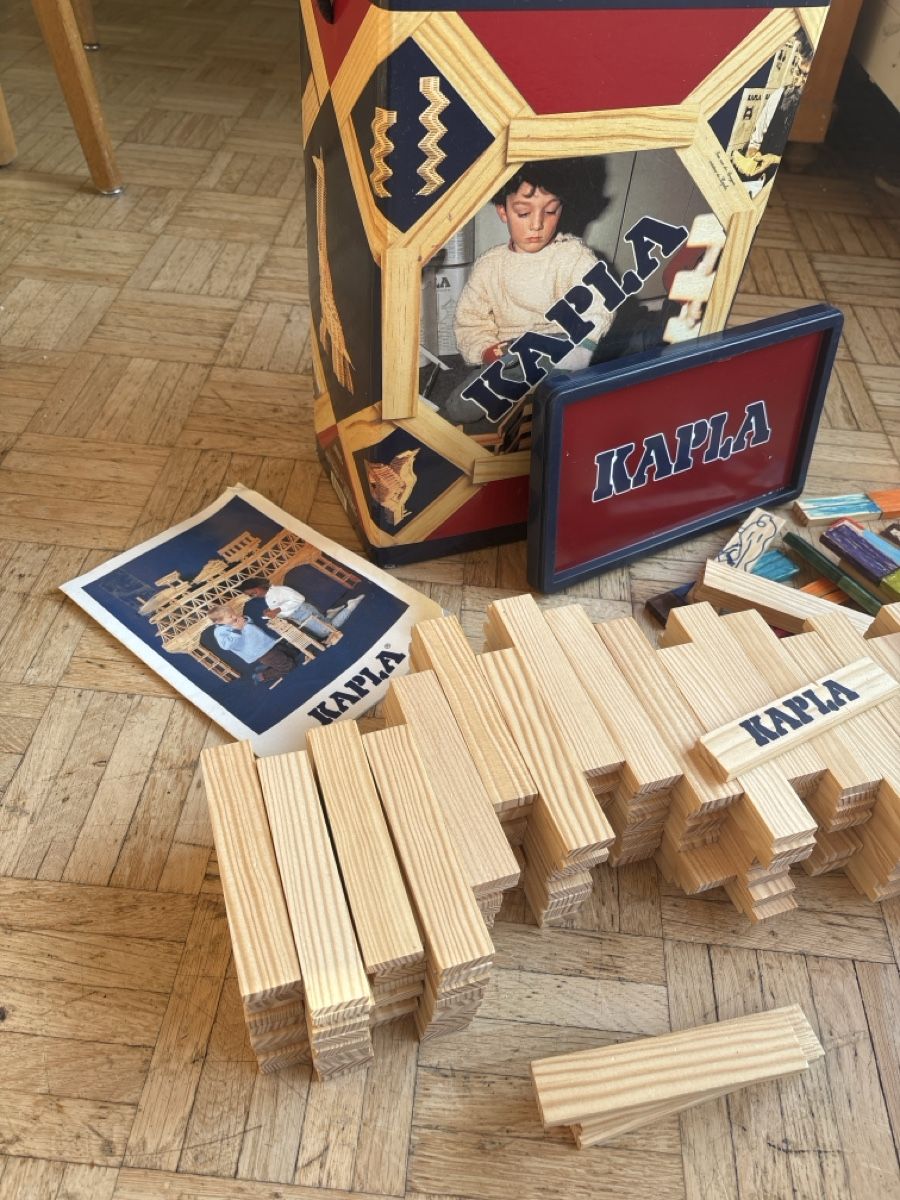 Spielzeuge: Kapla Box 174 Teile im Rohzustand – Gebraucht aus Zürich von frosch2007 2