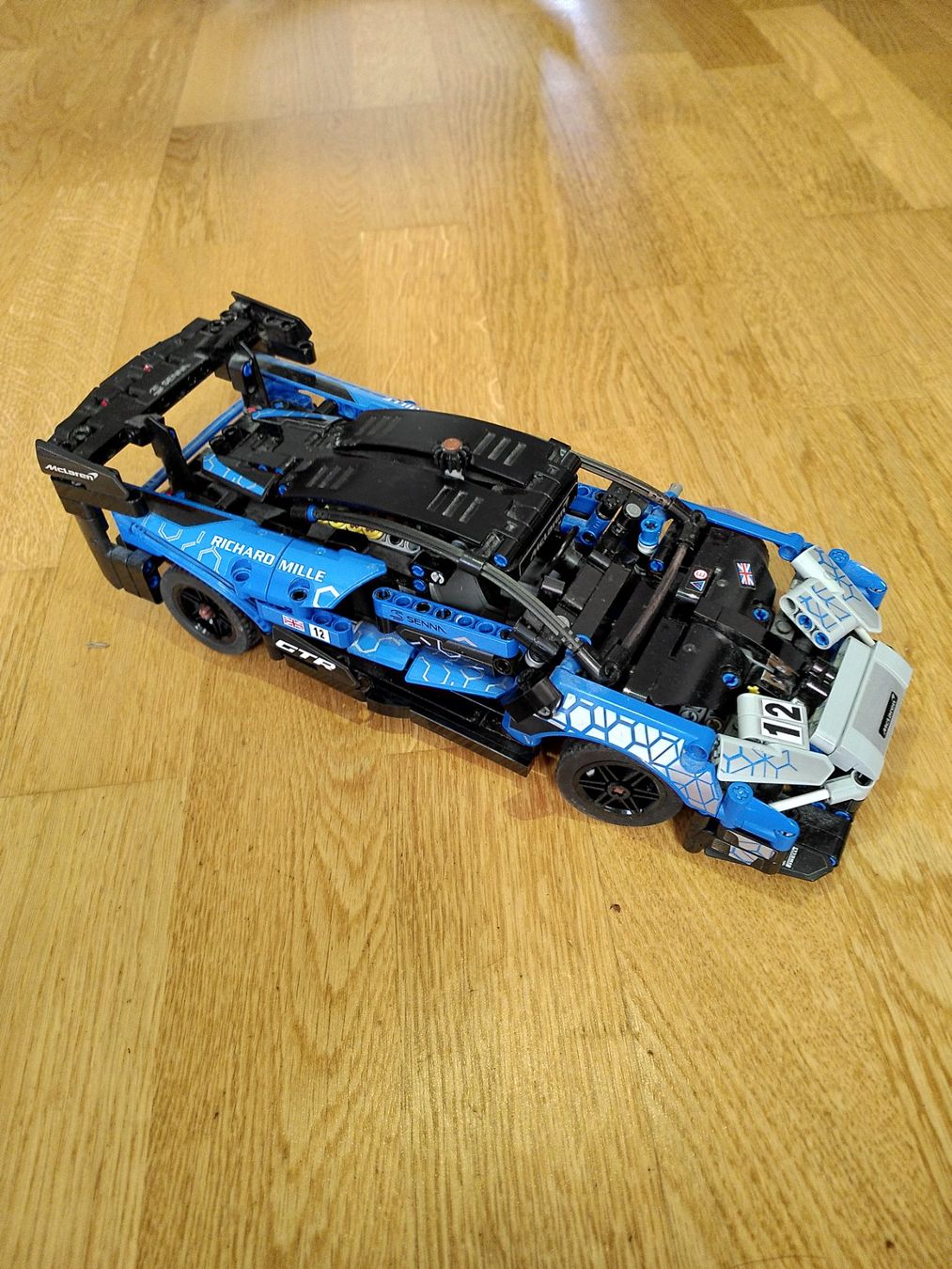 Lego Spielzeuge: Lego Technic Mc Laren "Senna" GTR – Gebraucht aus Zürich von haupt36